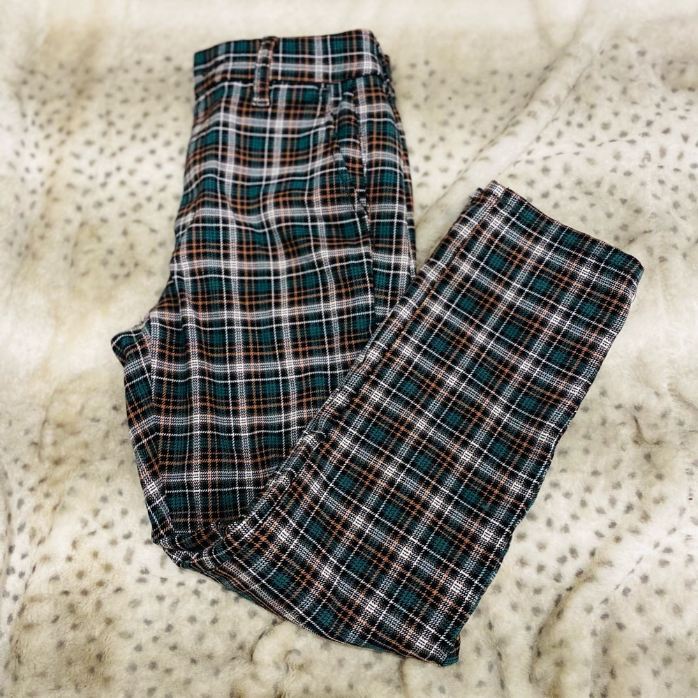 American Eagle plaid trouser. Size 2